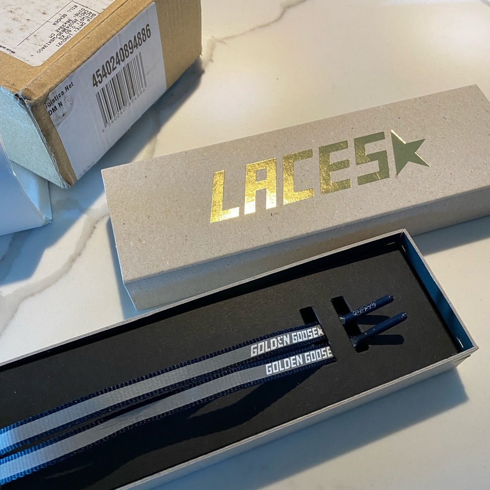 Golden Gooses laces